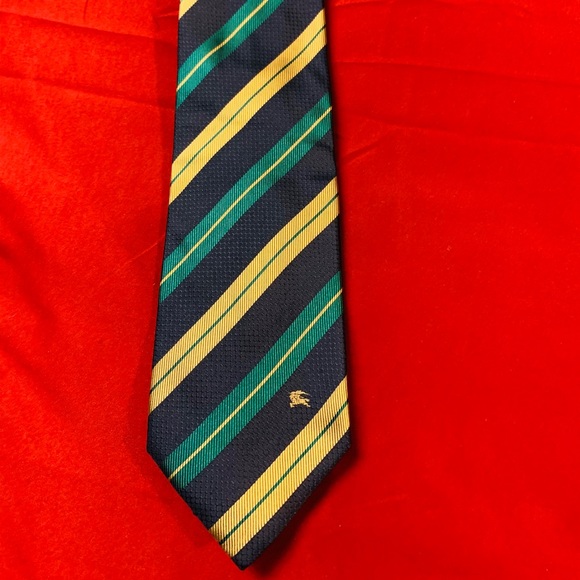 🔥MENS BURBERRY STRIPE TIE 100% SILK MADE IN ITALY - Picture 2 of 8